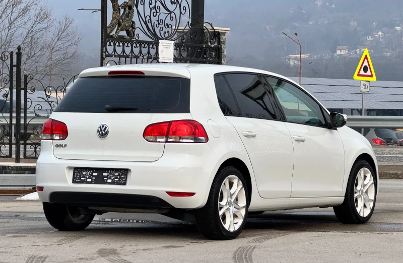 VW Golf 1.4I Италия, снимка 4 - Автомобили и джипове - 49321319