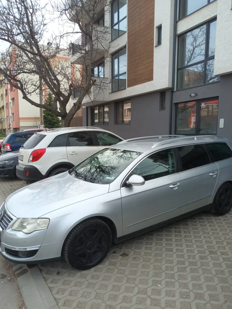 VW Passat, снимка 4 - Автомобили и джипове - 49462174