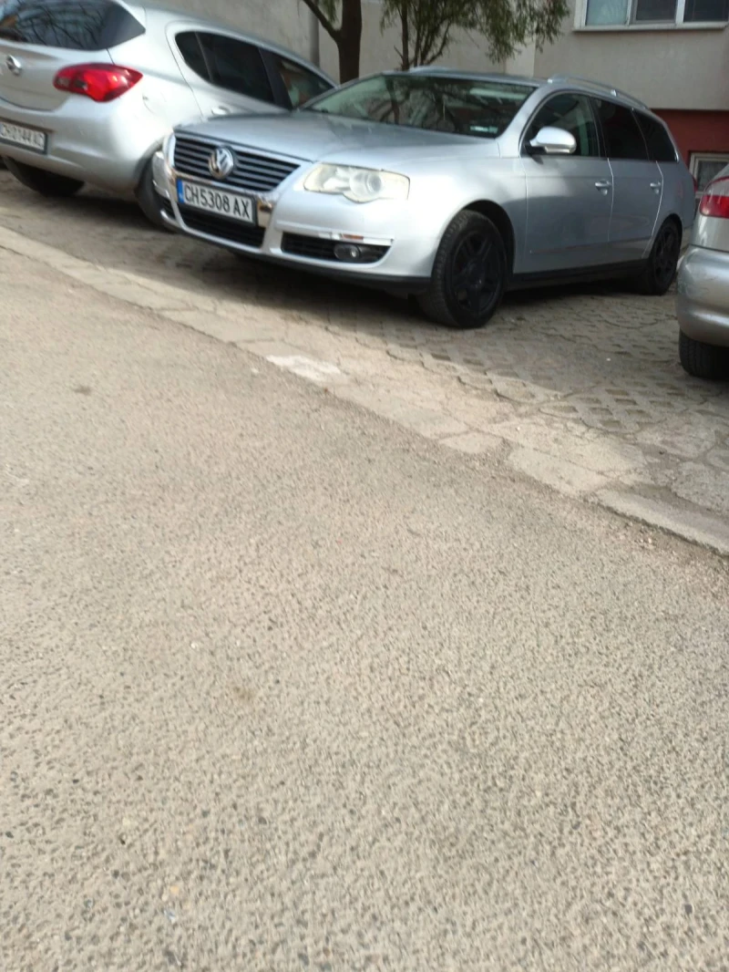 VW Passat, снимка 5 - Автомобили и джипове - 49462174