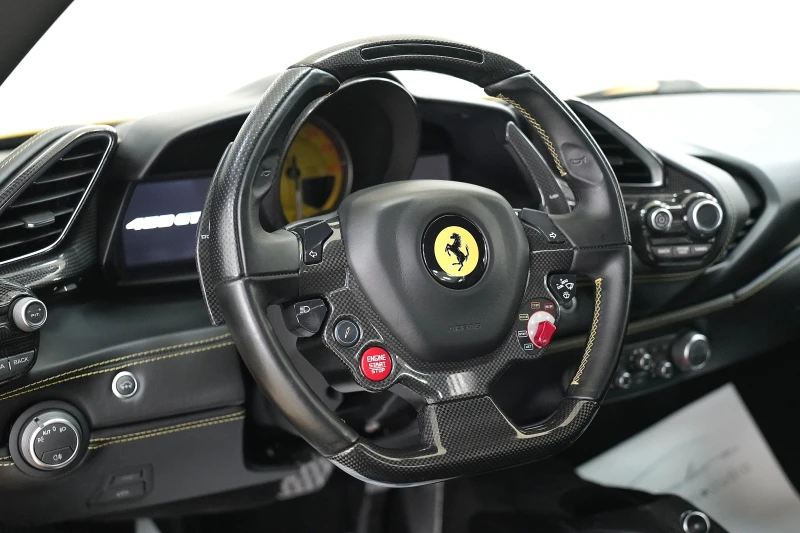 Ferrari 488 GTB 3.9 V8 BiTurbo Carbon Package AKRAPOVIC, снимка 10 - Автомобили и джипове - 50548022