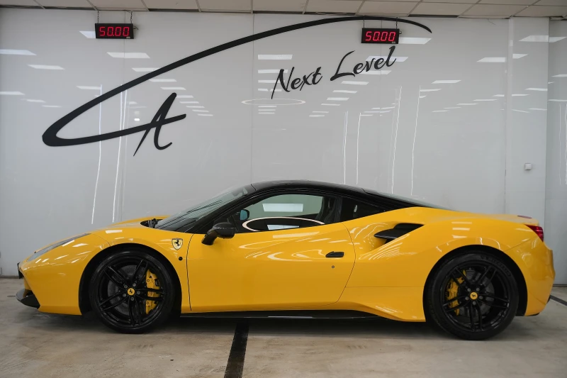 Ferrari 488 GTB 3.9 V8 BiTurbo Carbon Package AKRAPOVIC, снимка 4 - Автомобили и джипове - 50548022