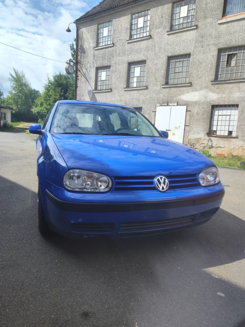 VW Golf, снимка 2 - Автомобили и джипове - 53147600