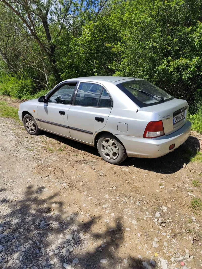 Hyundai Accent, снимка 5 - Автомобили и джипове - 52352241