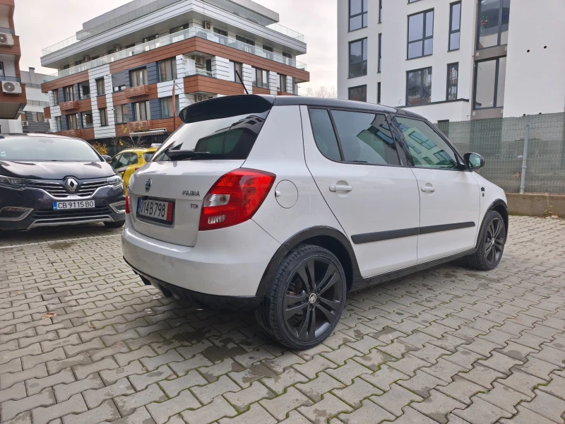 Skoda Fabia 1.6TDI Monte Carlo Android , снимка 7 - Автомобили и джипове - 52590195