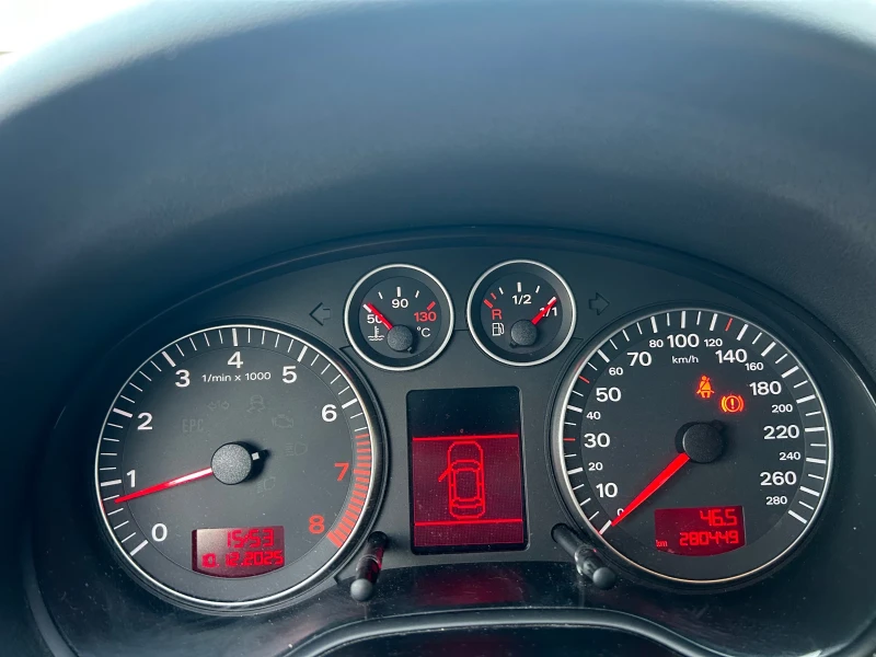 Audi A3 2.0Т-Quattro, снимка 13 - Автомобили и джипове - 52727654