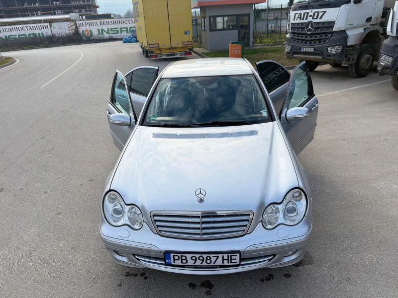 Mercedes-Benz C 180 ГАЗОВА БУТИЛКА , снимка 4 - Автомобили и джипове - 52868716