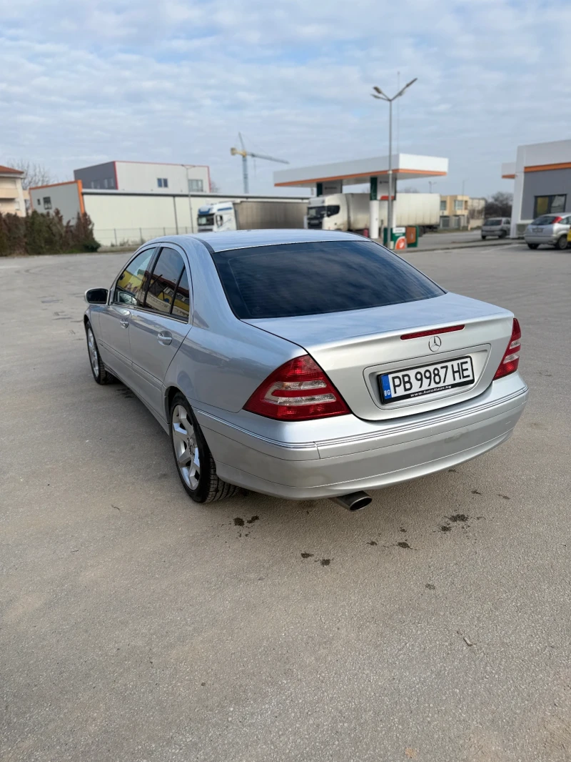 Mercedes-Benz C 180 ГАЗОВА БУТИЛКА , снимка 2 - Автомобили и джипове - 52868716