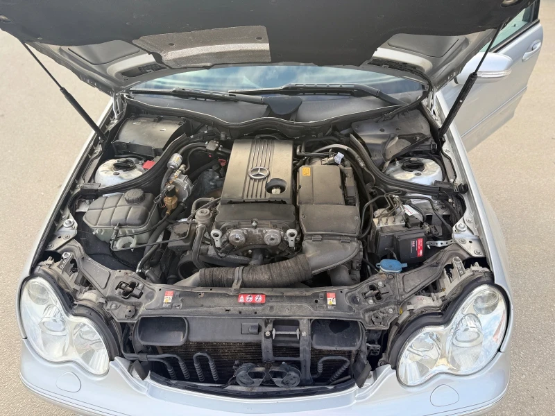 Mercedes-Benz C 180 ГАЗОВА БУТИЛКА , снимка 9 - Автомобили и джипове - 52868716