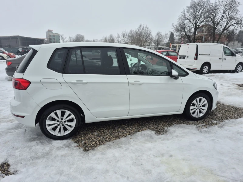 VW Golf Sportvan full, снимка 7 - Автомобили и джипове - 53214100