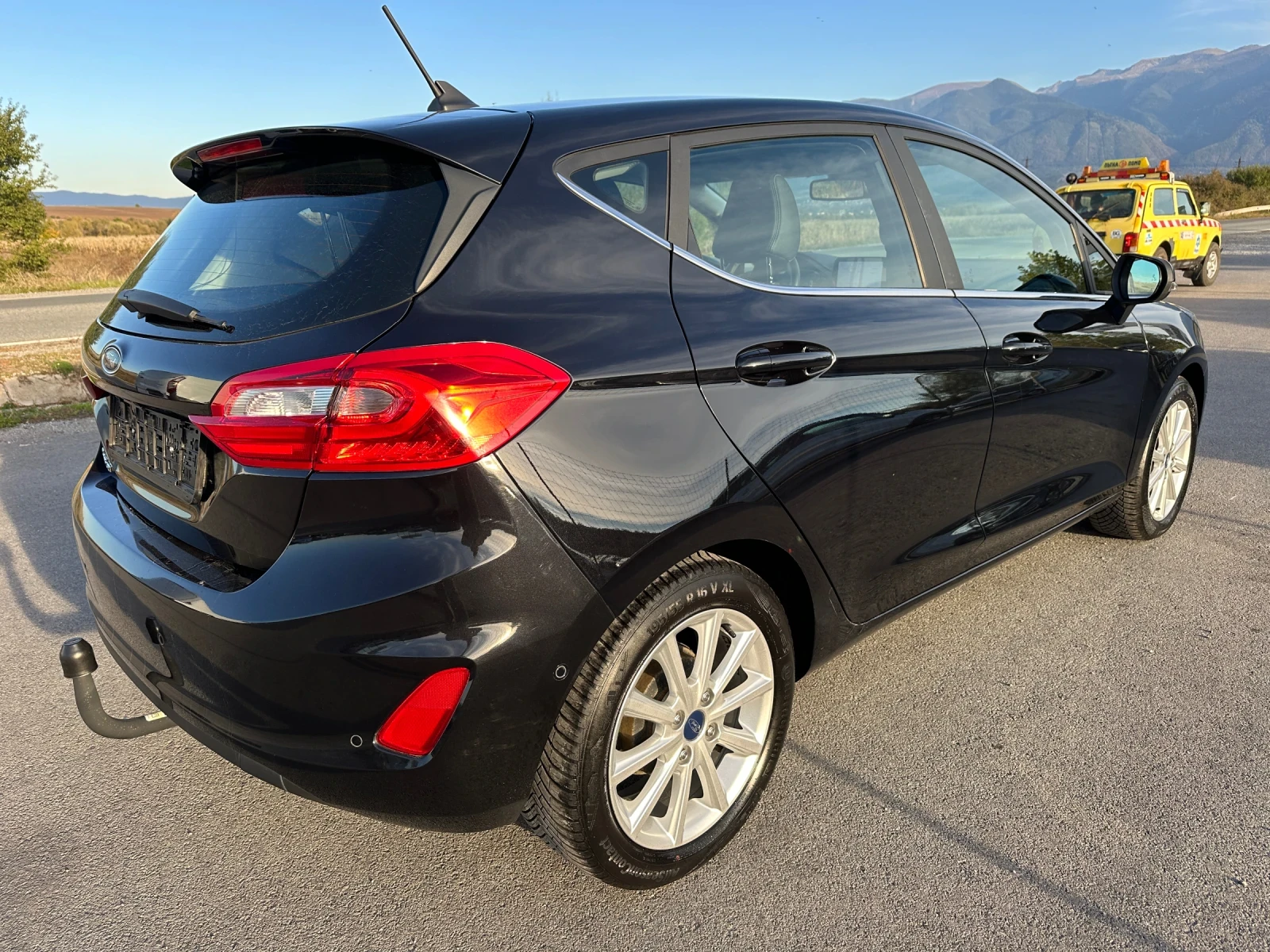 Ford Fiesta 1.5 TDCI EURO6 - изображение 5