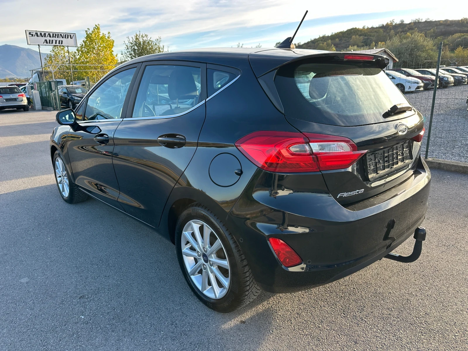 Ford Fiesta 1.5 TDCI EURO6 - изображение 4