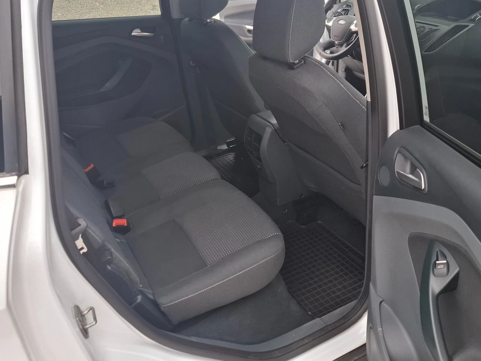 Ford C-max 1.6i/Газ.Инж./Клима - изображение 10