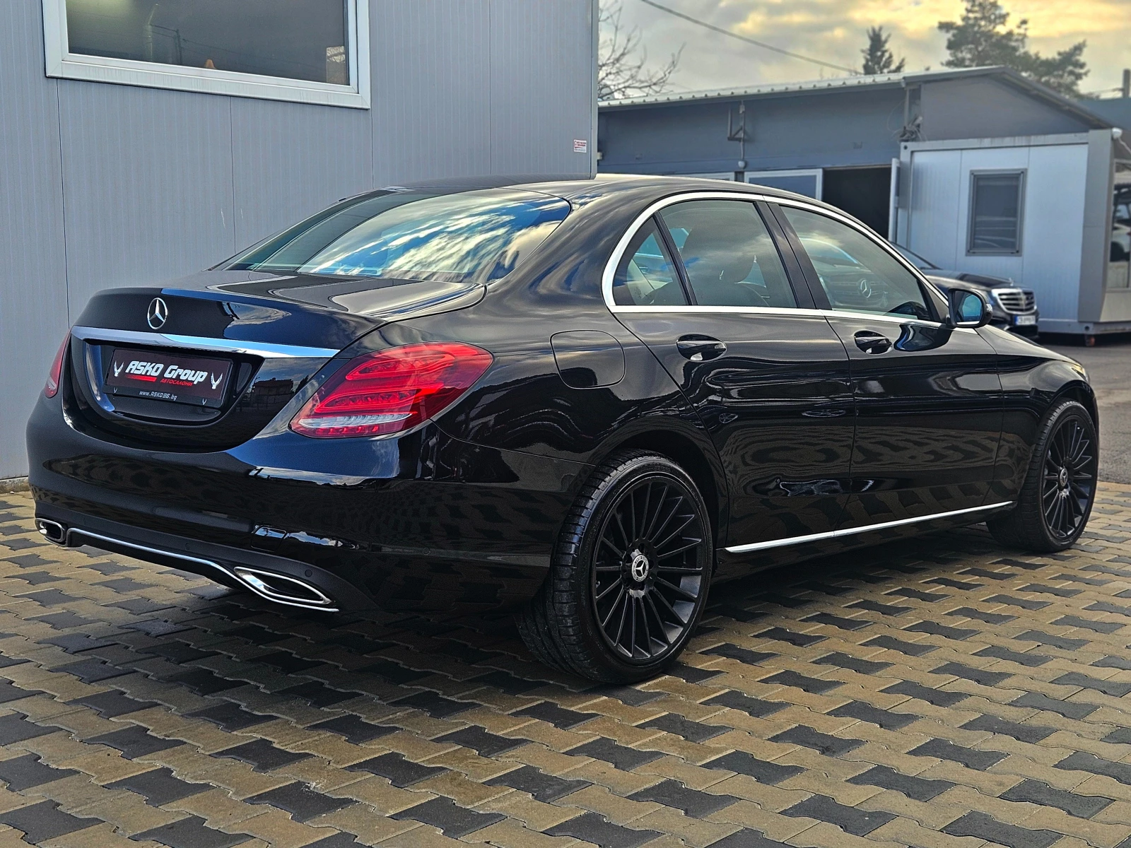 Mercedes-Benz C 400 AMG/4MAT/9G/DISTR/BURMESTER/ПОДГРЕВ/AMBIENT/LIZING - изображение 6