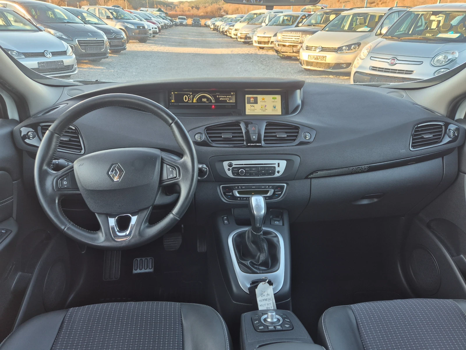 Renault Scenic 1.5 DCI Avtomat - изображение 9