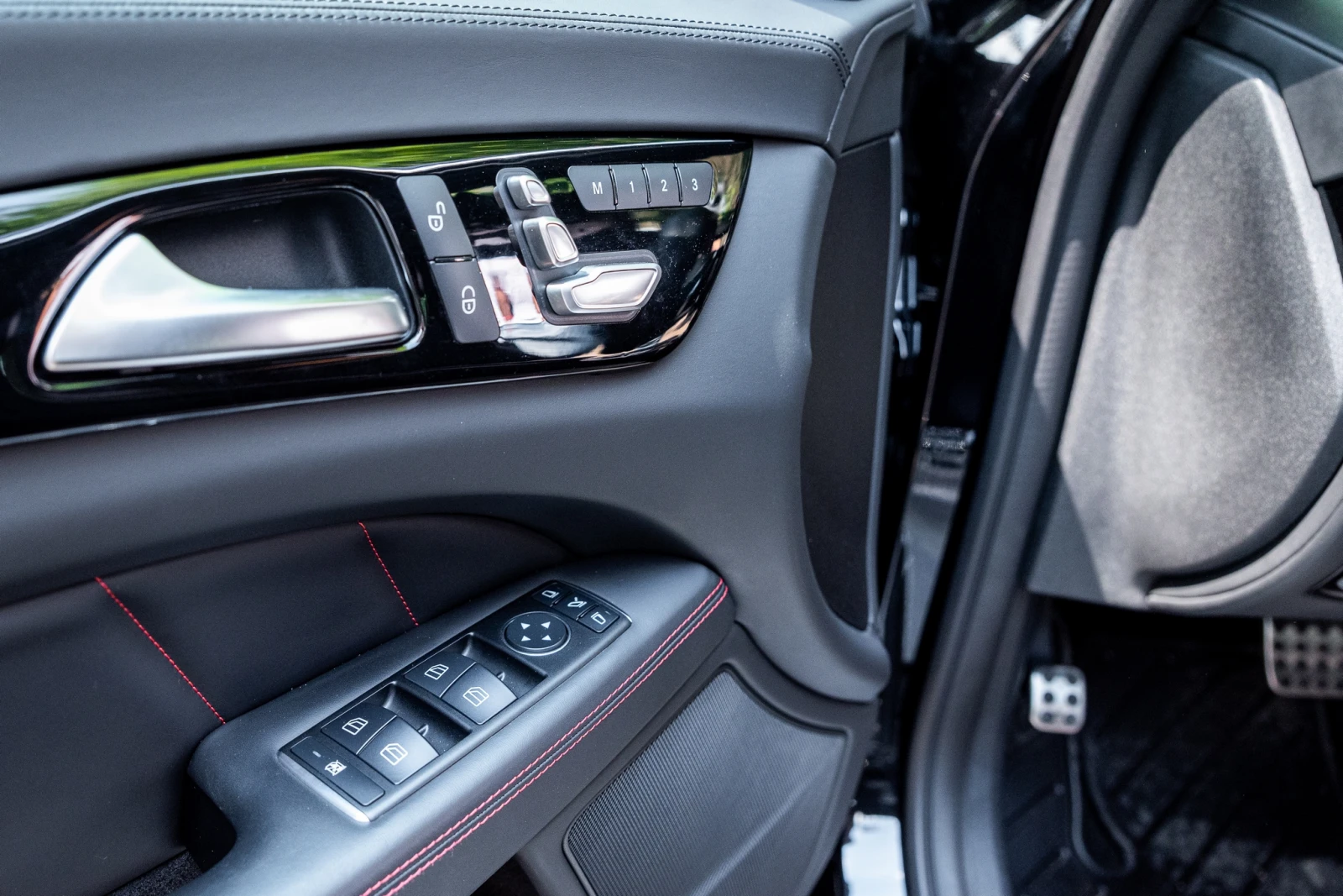 Mercedes-Benz CLS 500 4Matic, AMG+ , 360 , Harman,  | Mobile.bg   17