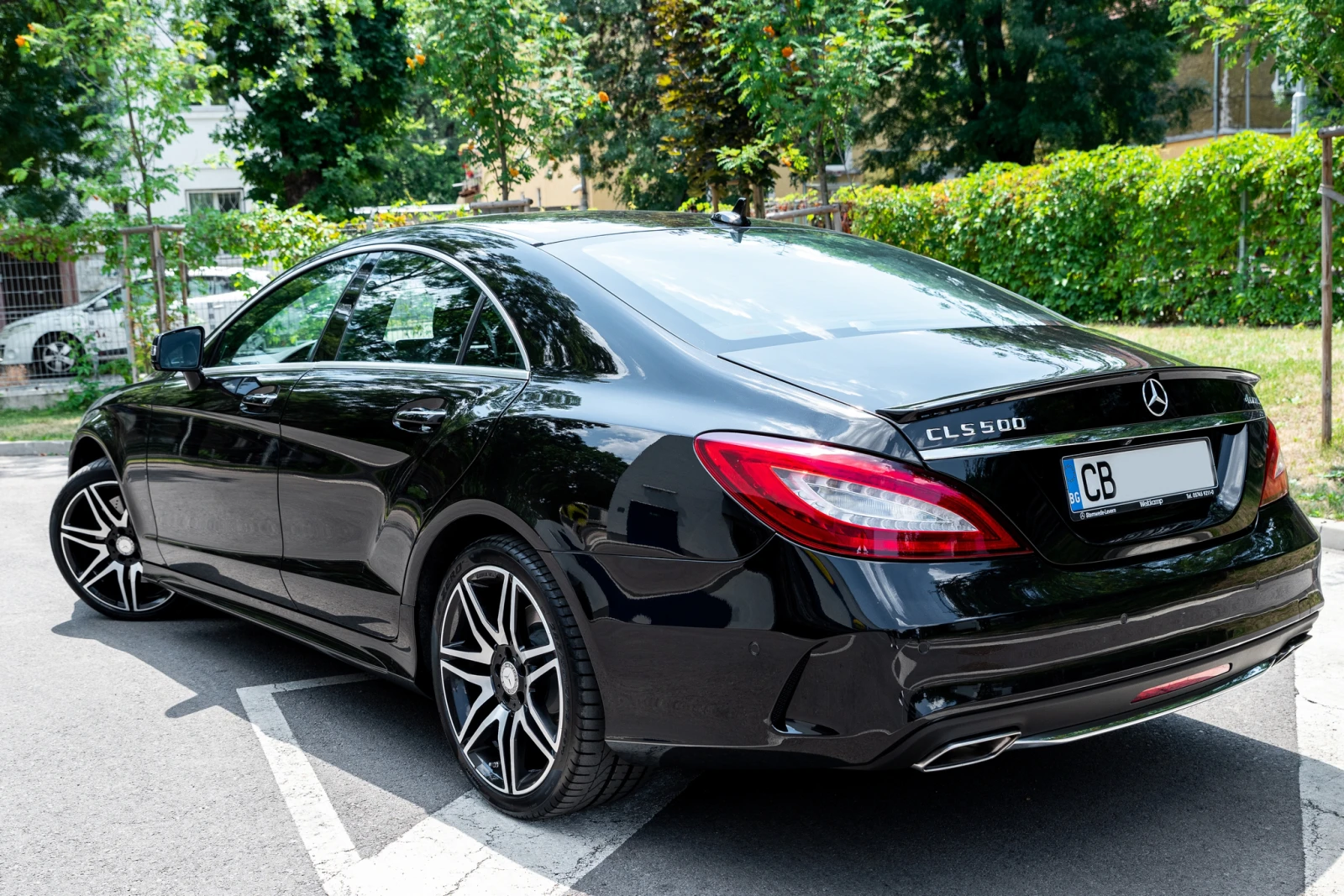 Mercedes-Benz CLS 500 4Matic, AMG+ пакет, 360 камера, Harman, Алкантара - изображение 3