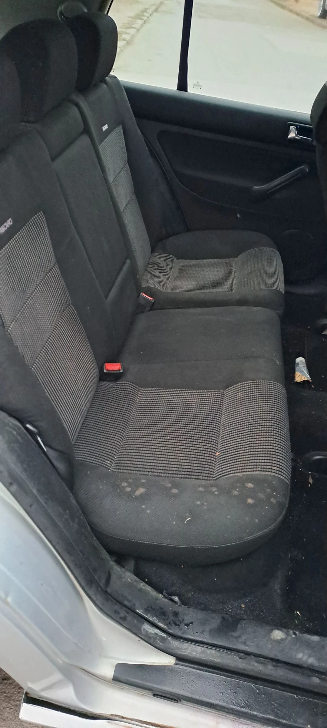 VW Golf 1.8 125к.с РЕКАРО ГАЗ - изображение 8