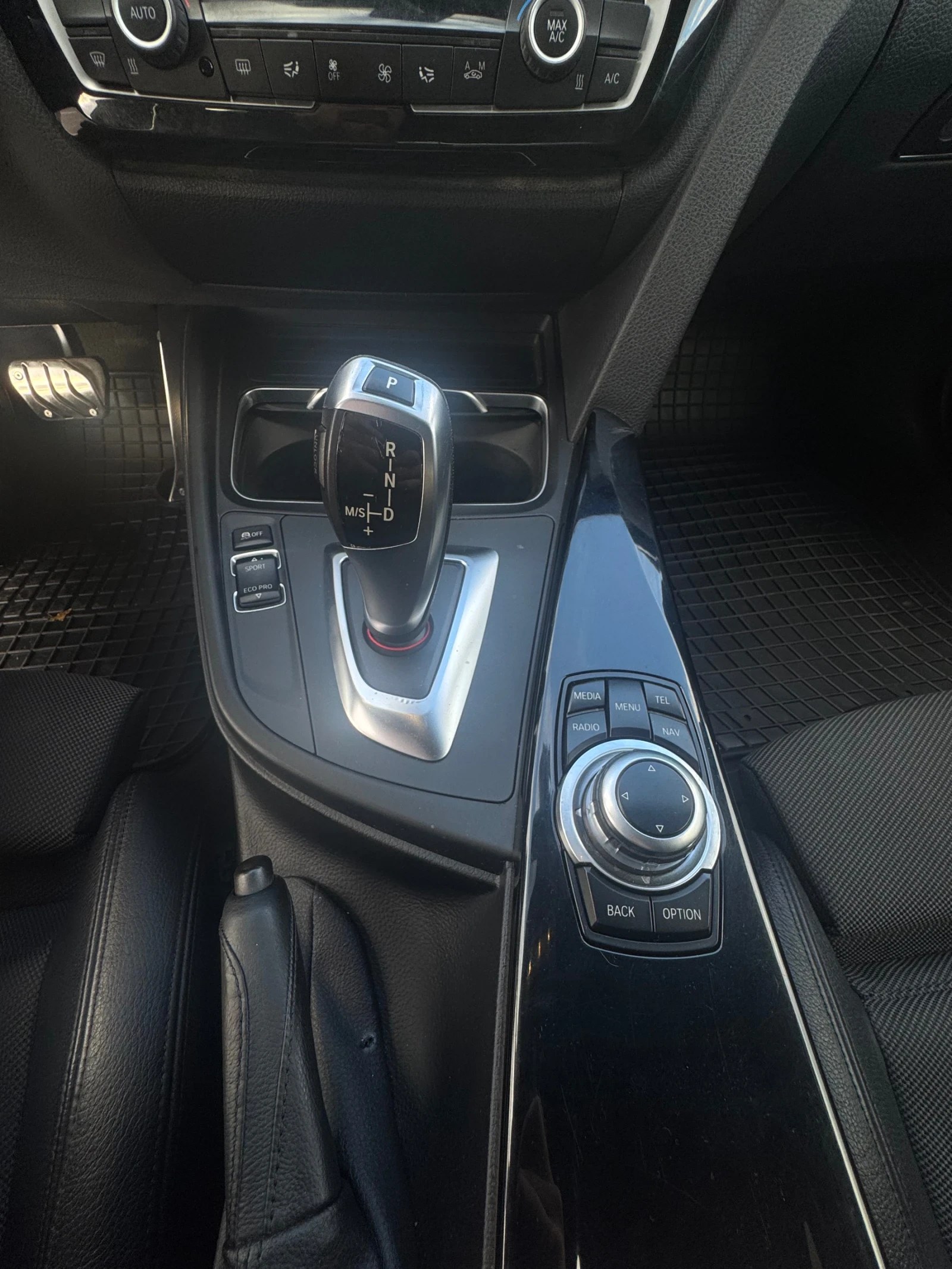 BMW 318  - изображение 10