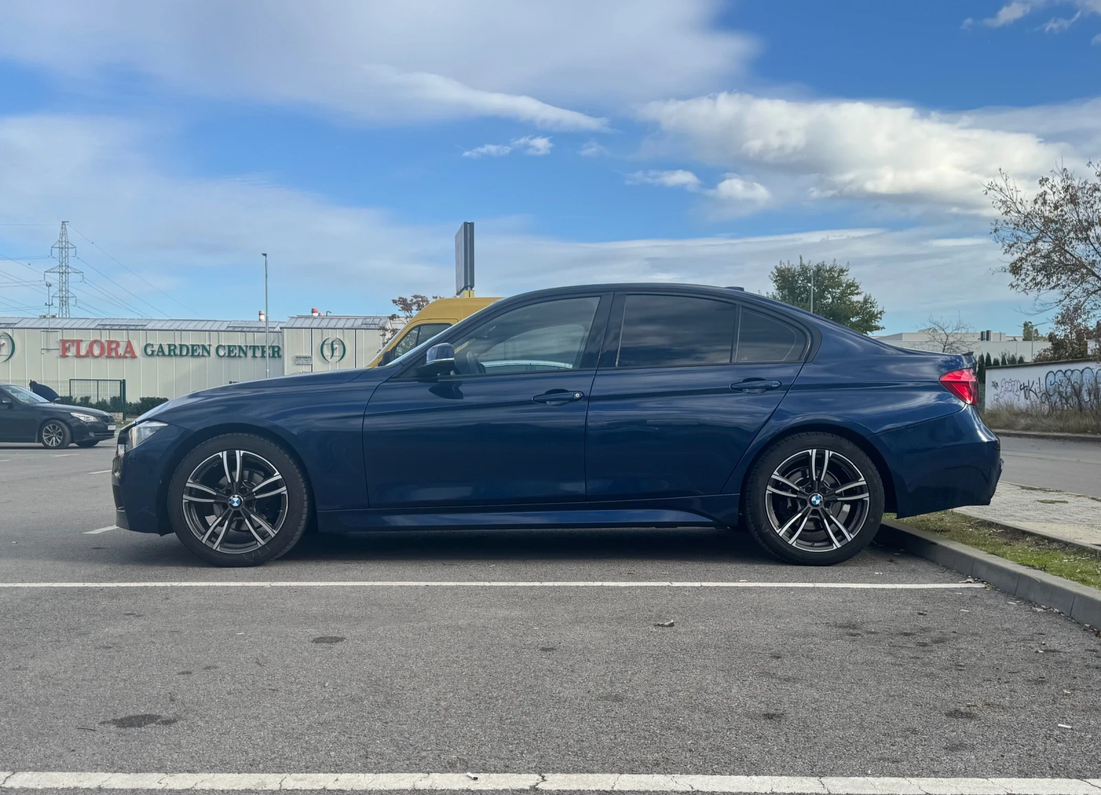 BMW 318  - изображение 2