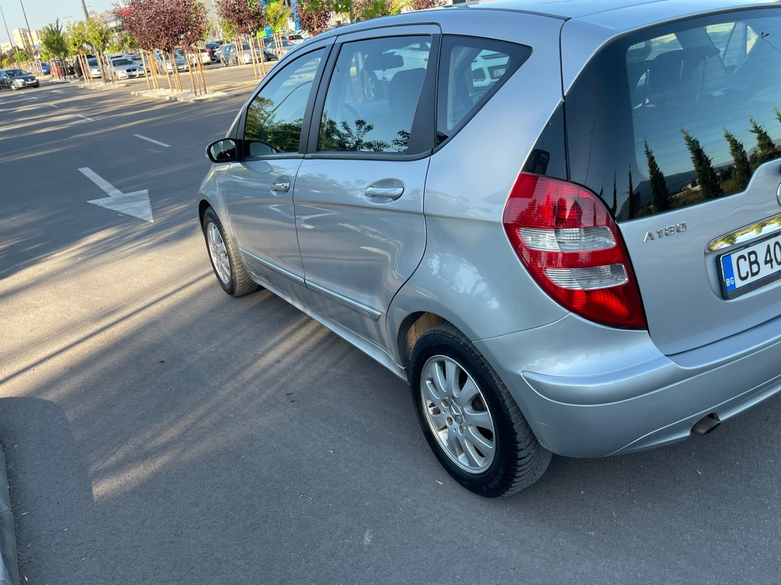 Mercedes-Benz A 180  - изображение 2