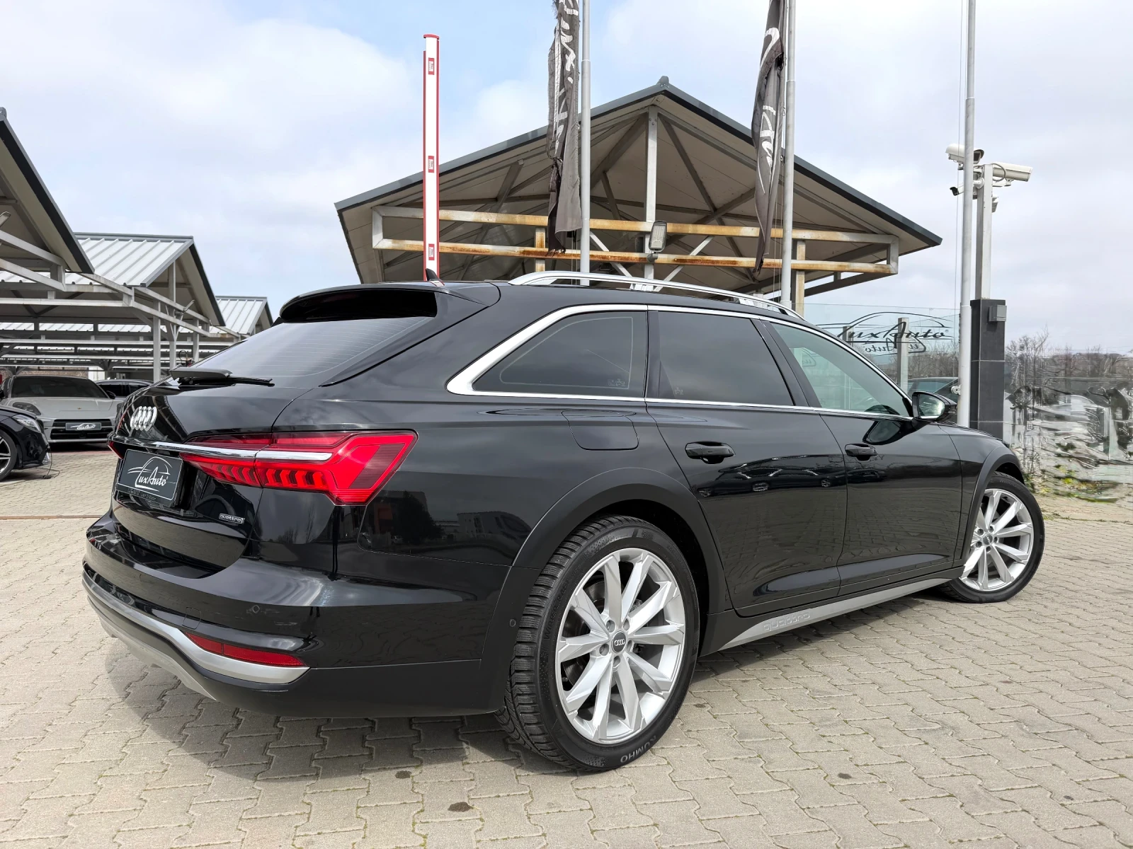 Audi A6 Allroad 55TDI#EXCLUSIVE#MATRIX#SOFTCL#PANO#TV#FULL, снимка 3 - Автомобили и джипове - 53818229