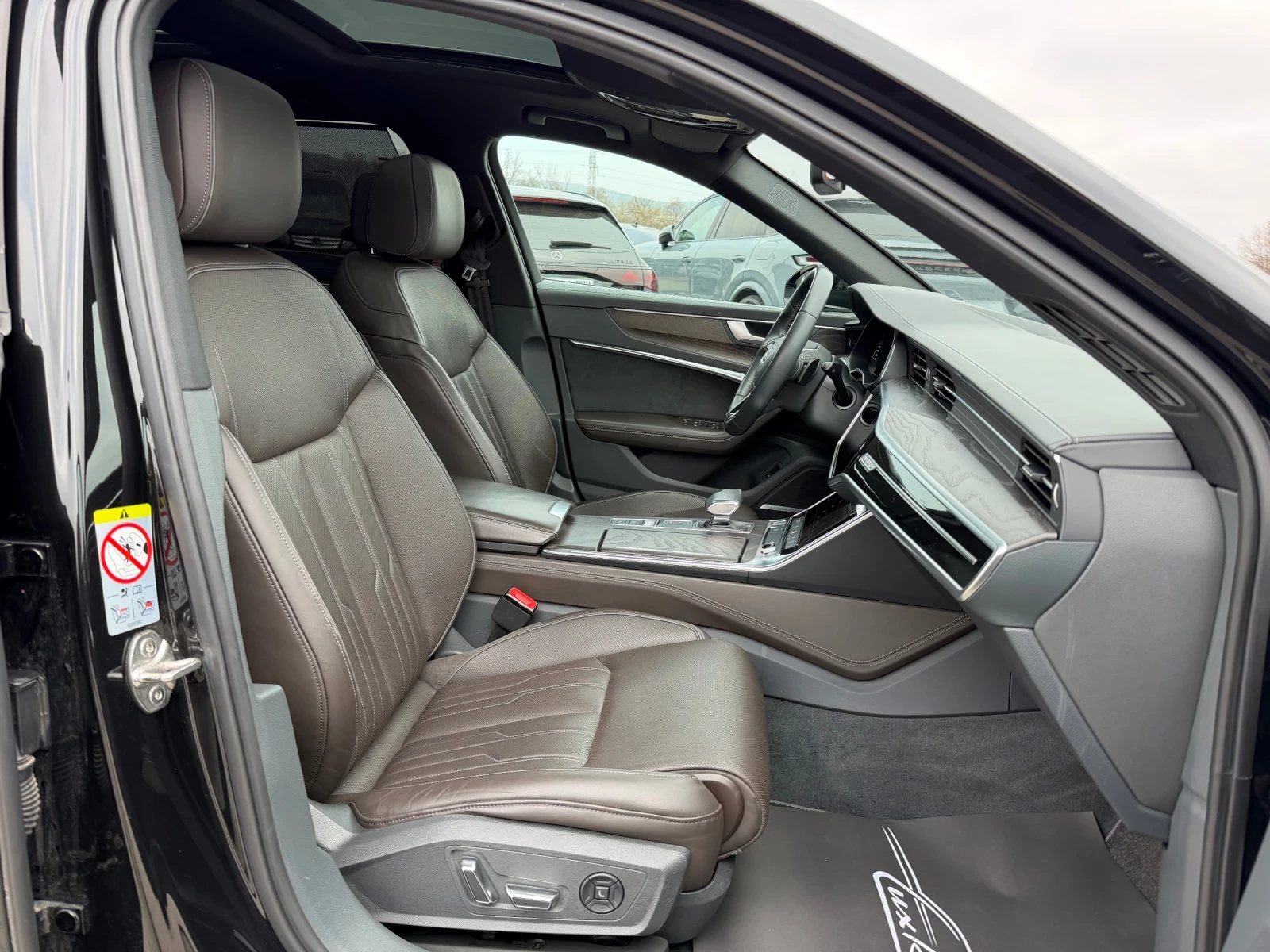 Audi A6 Allroad 55TDI#EXCLUSIVE#MATRIX#SOFTCL#PANO#TV#FULL, снимка 9 - Автомобили и джипове - 53818229