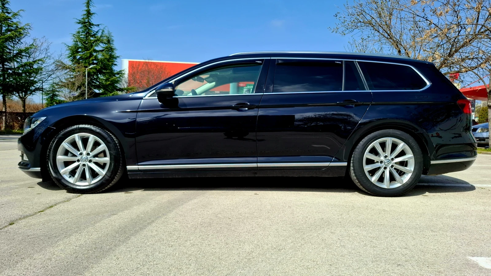 VW Passat 2.0TDI 190k.s HIGHLINE , снимка 4 - Автомобили и джипове - 54207051