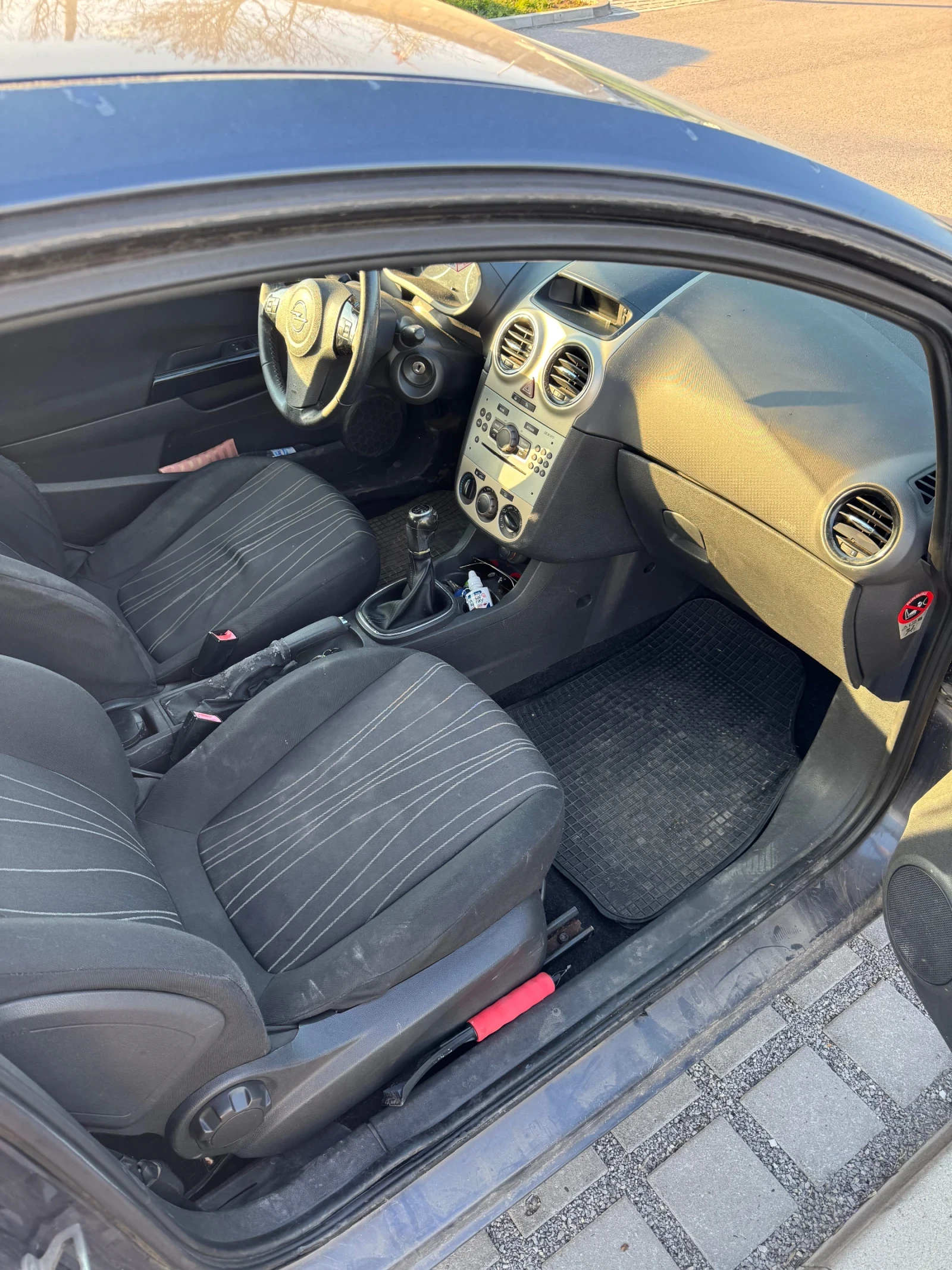 Opel Corsa, снимка 8 - Автомобили и джипове - 54208703