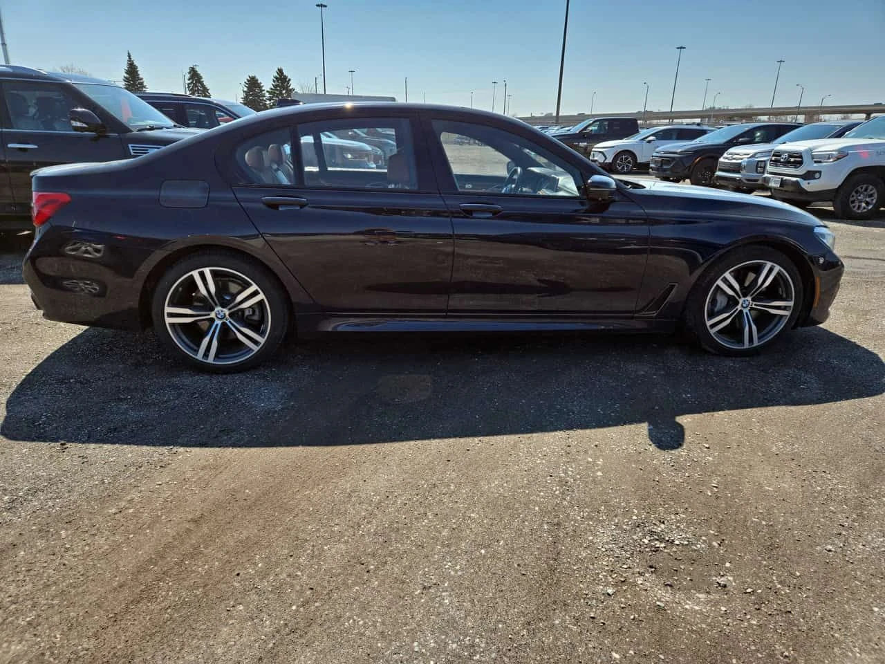 BMW 750 * 750i xDrive * 2 �����* PANO* KEYLESS* �������*  | Mobile.bg � ����������� 3