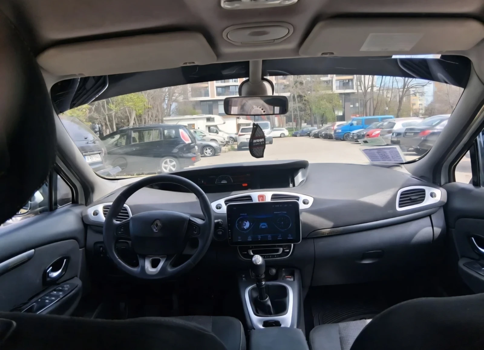 Renault Grand scenic, снимка 7 - Автомобили и джипове - 54327214