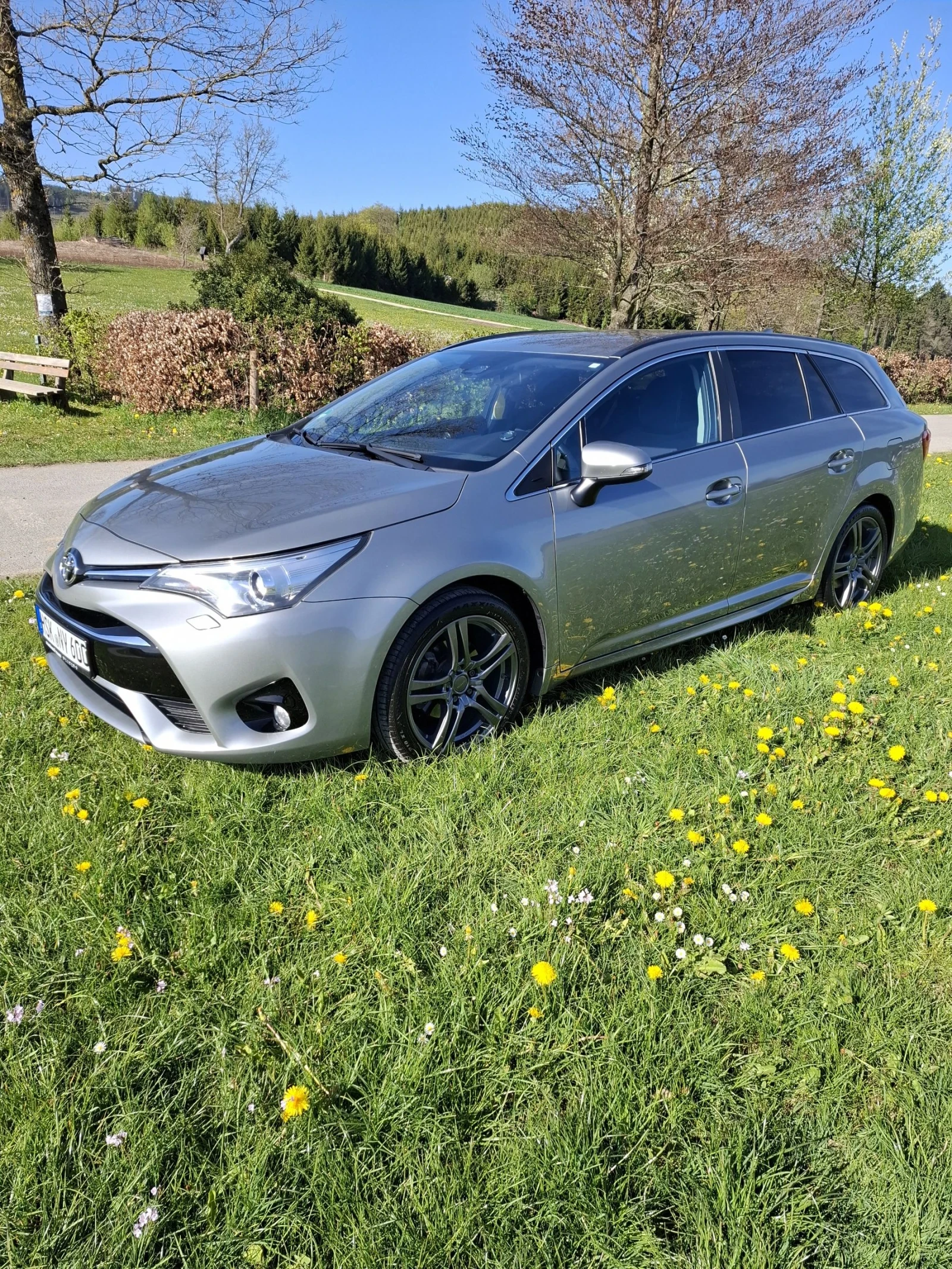 Toyota Avensis T27