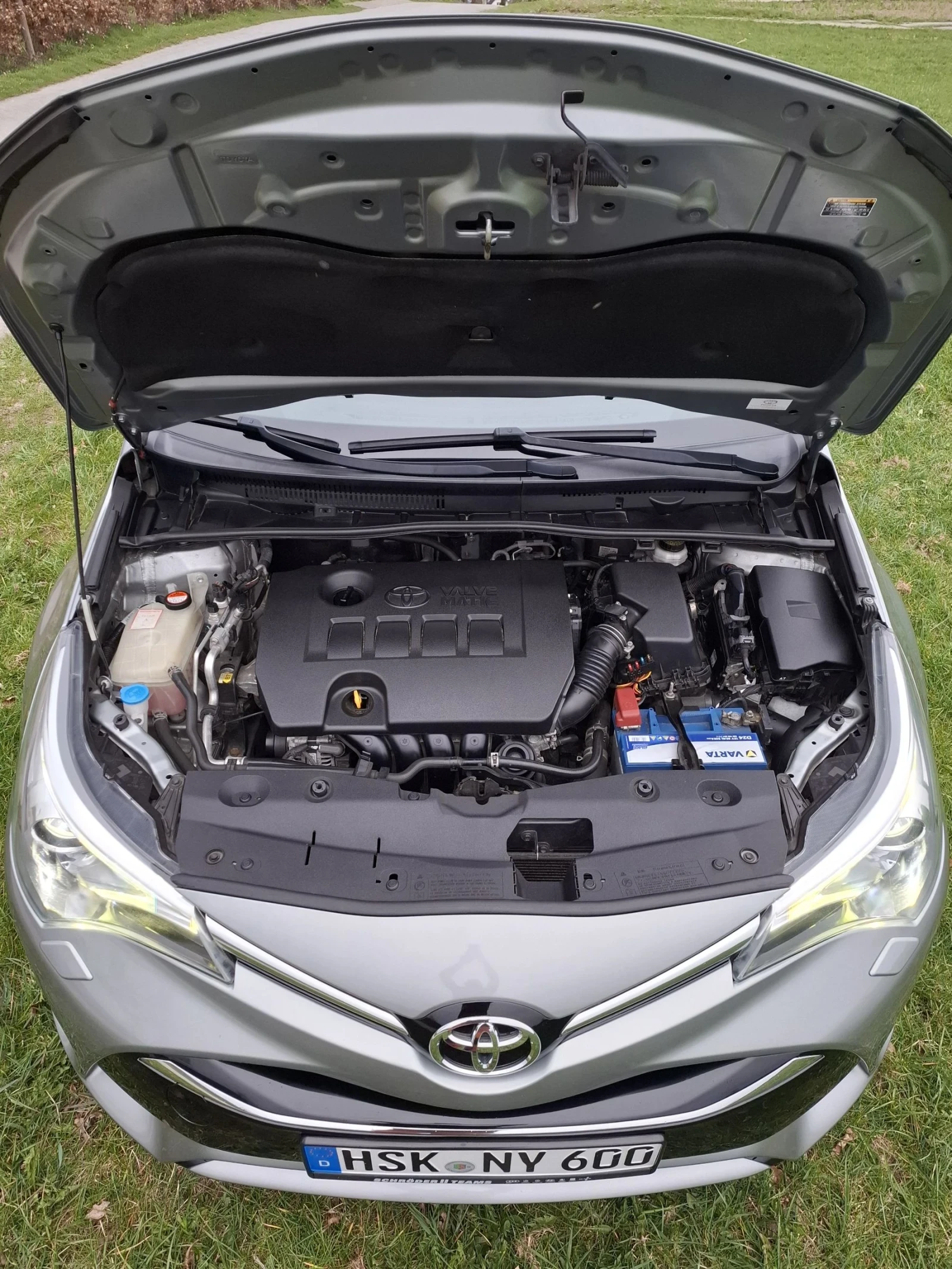 Toyota Avensis T27, снимка 8 - Автомобили и джипове - 54346566