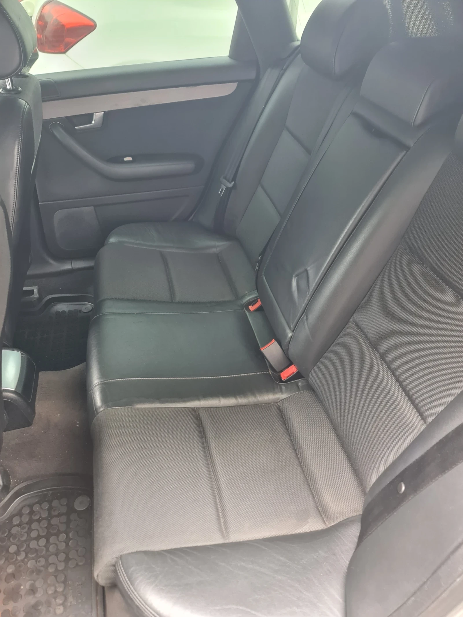 Audi A4 1.8т 163к.с. BFB, снимка 10 - Автомобили и джипове - 54527961