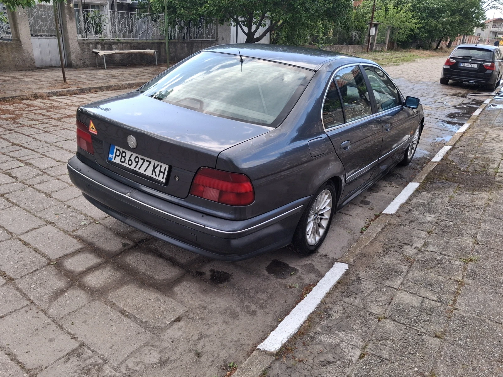 BMW 520, снимка 3 - Автомобили и джипове - 54543080