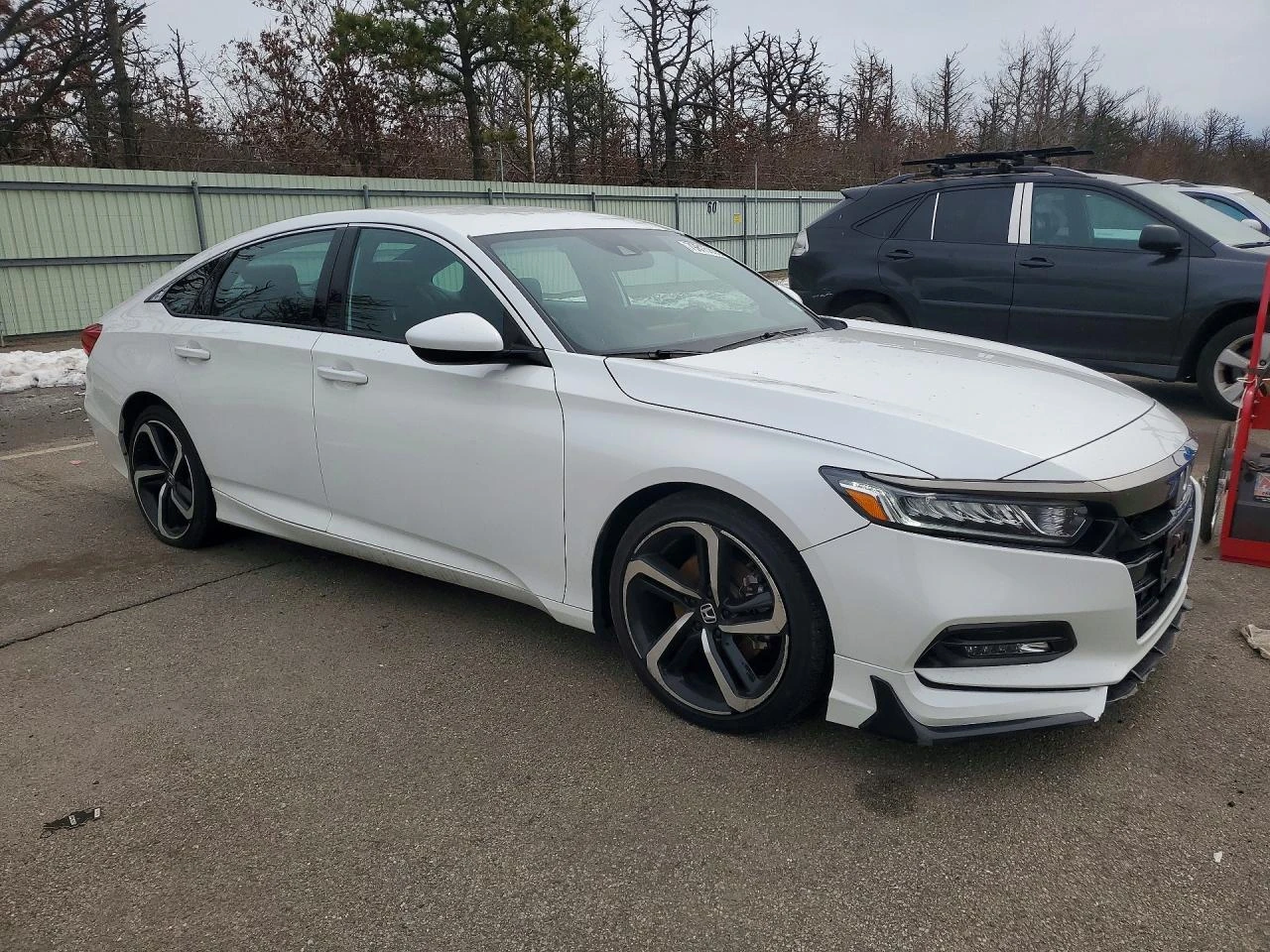 Honda Accord 1.5T* КОЖА* СЕРВИЗНА ИСТОРИЯ* ЛИЗИНГ, снимка 4 - Автомобили и джипове - 54762486