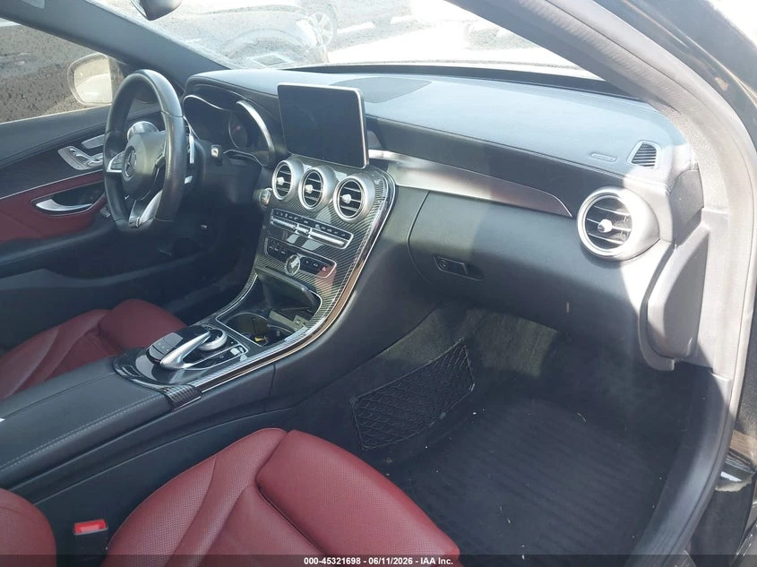 Mercedes-Benz C 300 2016 MERCEDES-BENZ C 300 4MATICLUXURY 4MATICSPORT , снимка 11 - Автомобили и джипове - 54936920