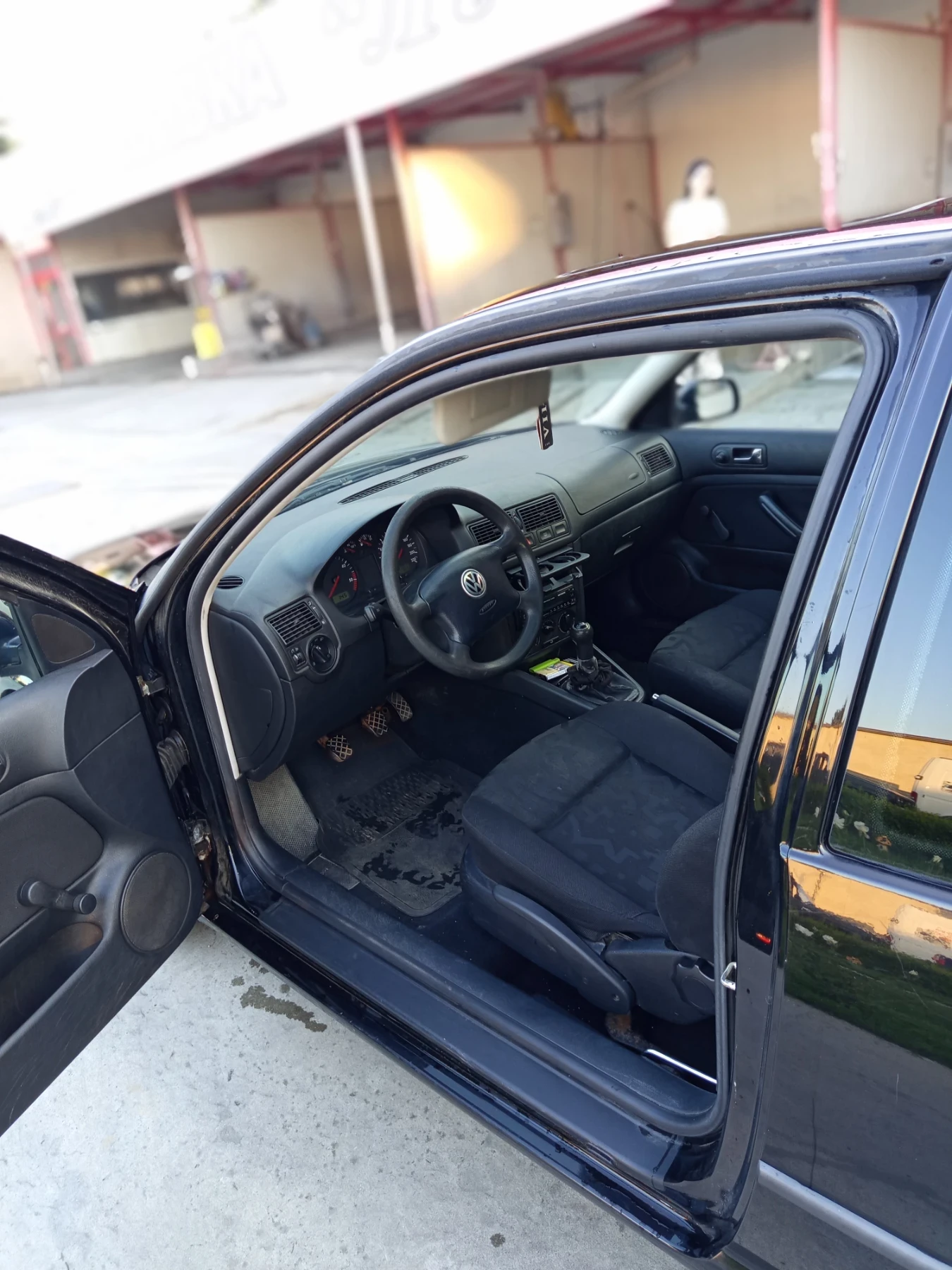 VW Golf, снимка 7 - Автомобили и джипове - 55105980