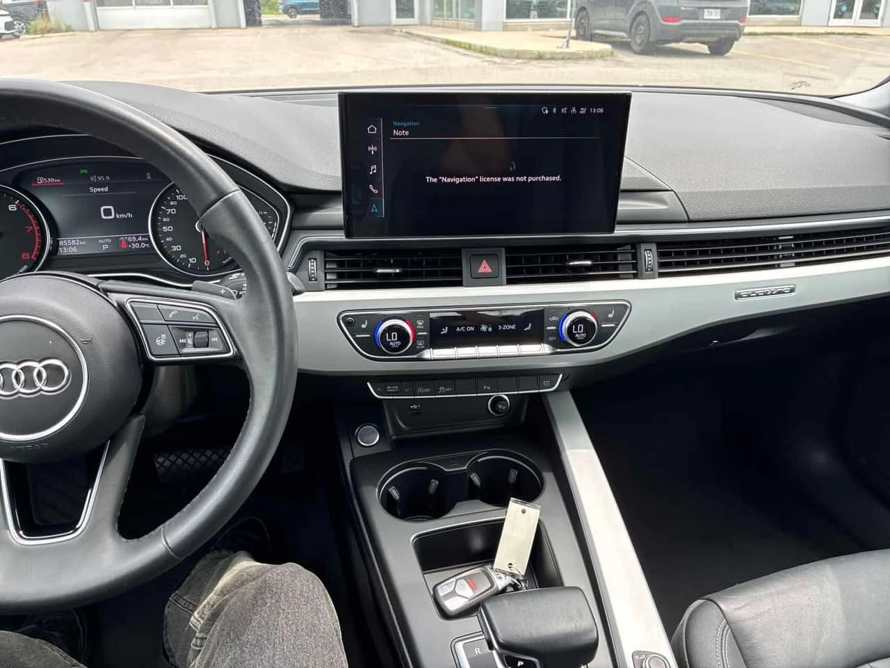 Audi A4 QUATTRO/ШИБИДАХ/БЕЗ ИНЦИДЕНТИ, снимка 9 - Автомобили и джипове - 55112081