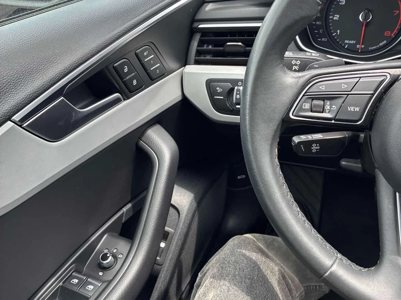 Audi A4 QUATTRO/ШИБИДАХ/БЕЗ ИНЦИДЕНТИ, снимка 14 - Автомобили и джипове - 55112081