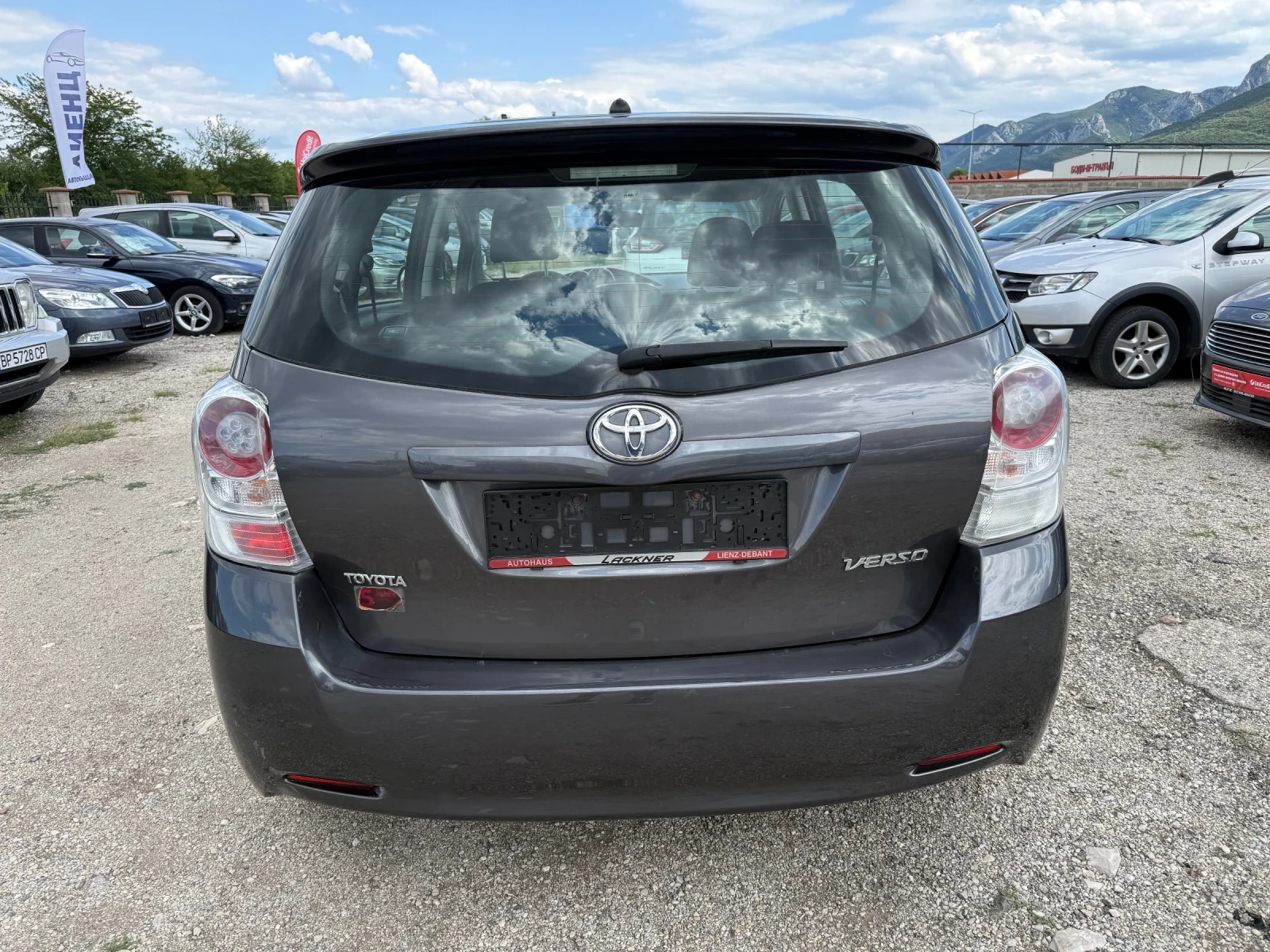 Toyota Verso 1.6 I  132 k.с., снимка 7 - Автомобили и джипове - 55394987