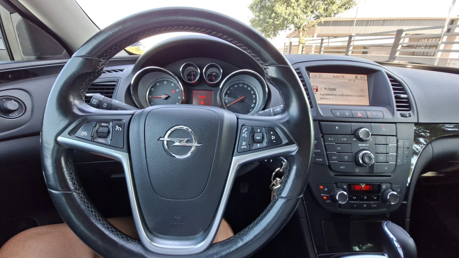 Opel Insignia 2.0 турбо 220 коня, снимка 11 - Автомобили и джипове - 56061515