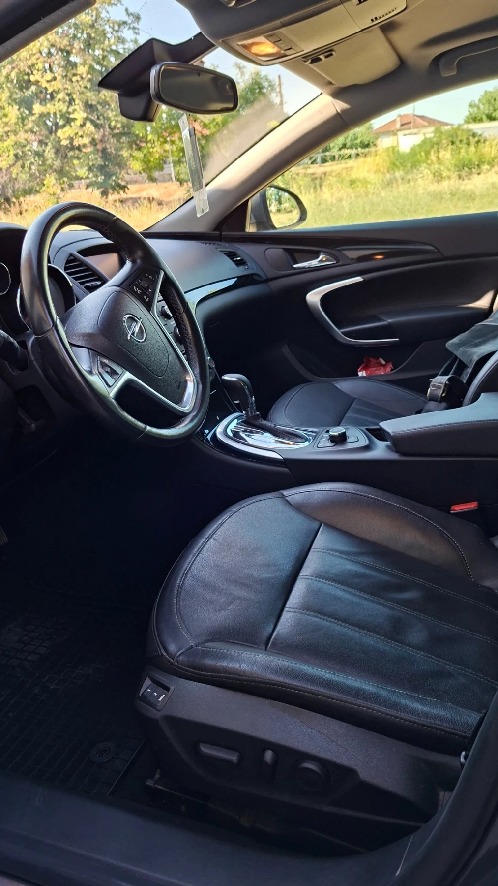 Opel Insignia 2.0 турбо 220 коня, снимка 16 - Автомобили и джипове - 56061515