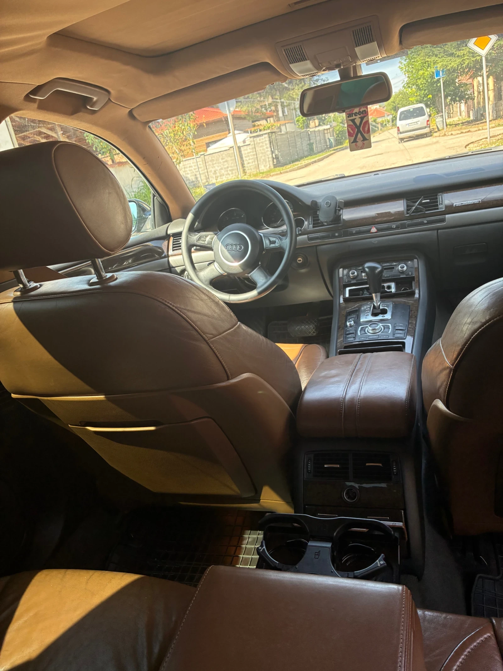 Audi A8, снимка 7 - Автомобили и джипове - 56204465