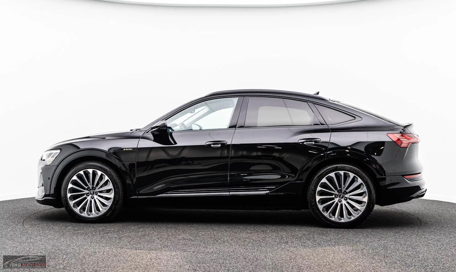 Audi E-Tron SPORTBAC/55/408HP/360/SLINE/HUD/MATRIX/924z | Mobile.bg � ����������� 3
