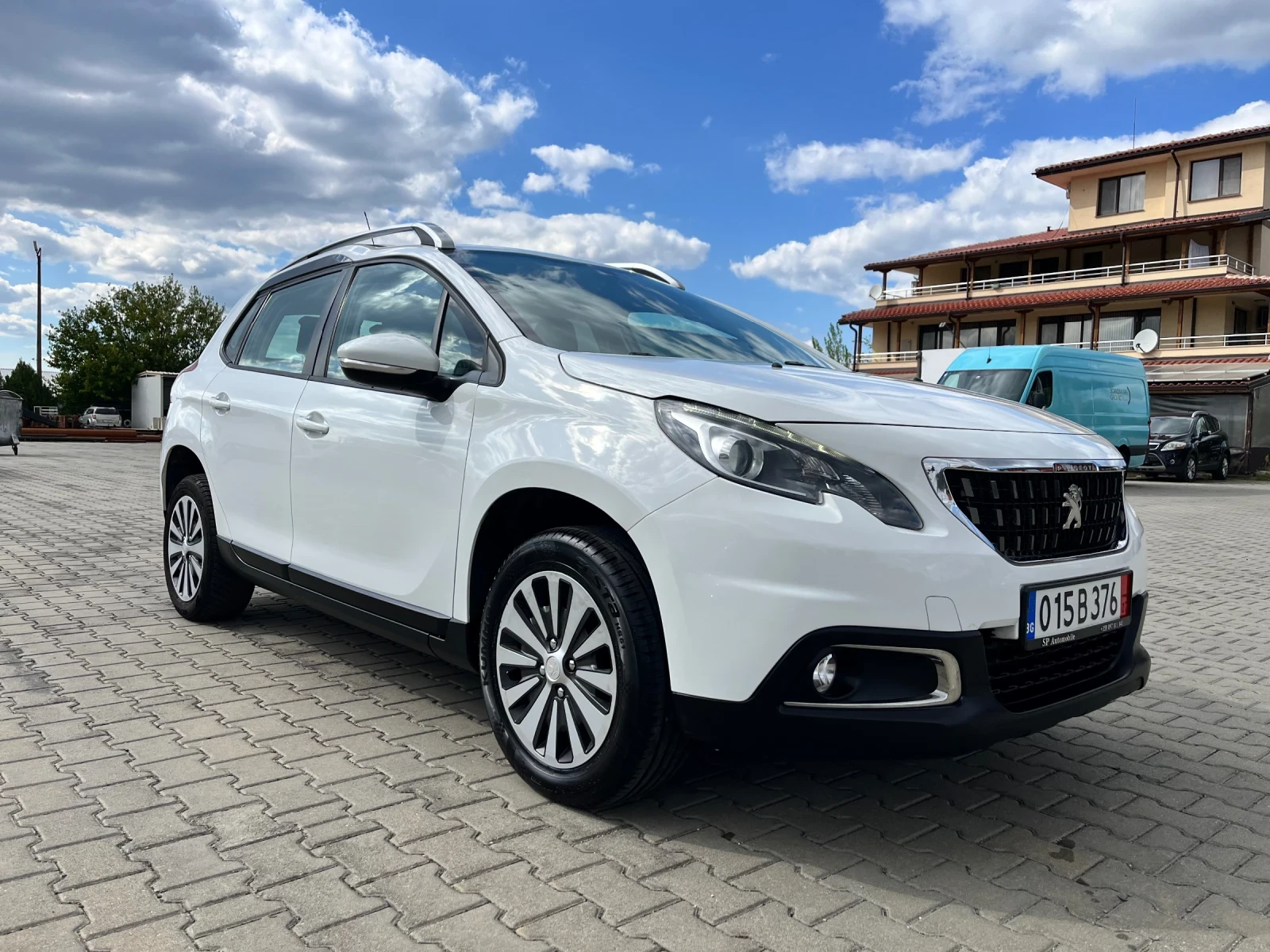 Peugeot 2008 1.6 HDI 100 к.с. FACELIFT , снимка 3 - Автомобили и джипове - 56324979