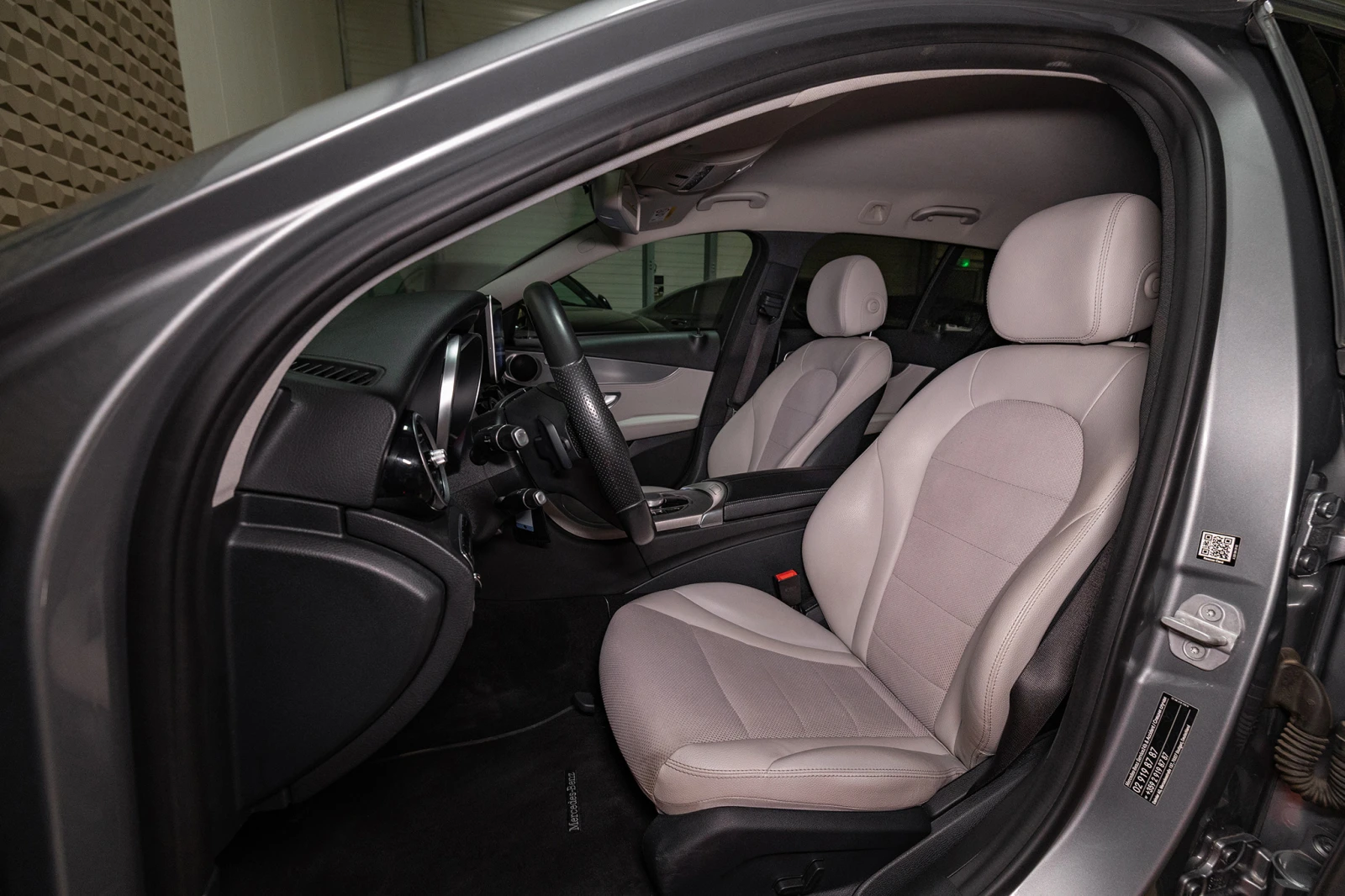Mercedes-Benz C 350 Plug-in Hybrid| AIRMATIC| LED| �������� | Mobile.bg � ����������� 8