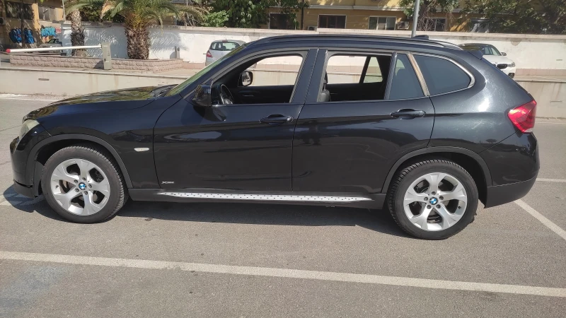 BMW X1, снимка 4 - Автомобили и джипове - 47309648