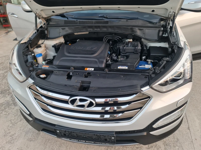 Hyundai Santa fe 2.2 CRDI 4WD 7-места Панорама KeyLess GO Кожа, снимка 15 - Автомобили и джипове - 48342595