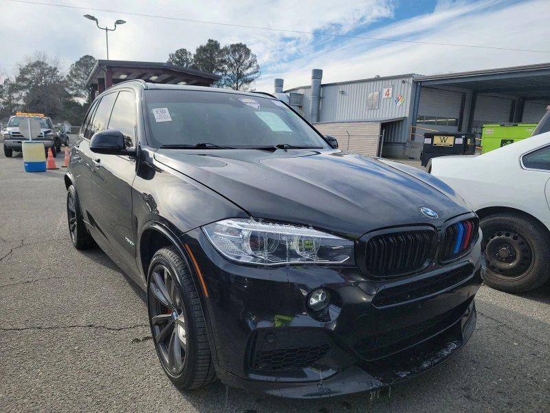 BMW X5 xDrive50i* MPack* Harman* Хедъп* Обдух* Подгрев* , снимка 2 - Автомобили и джипове - 48822323