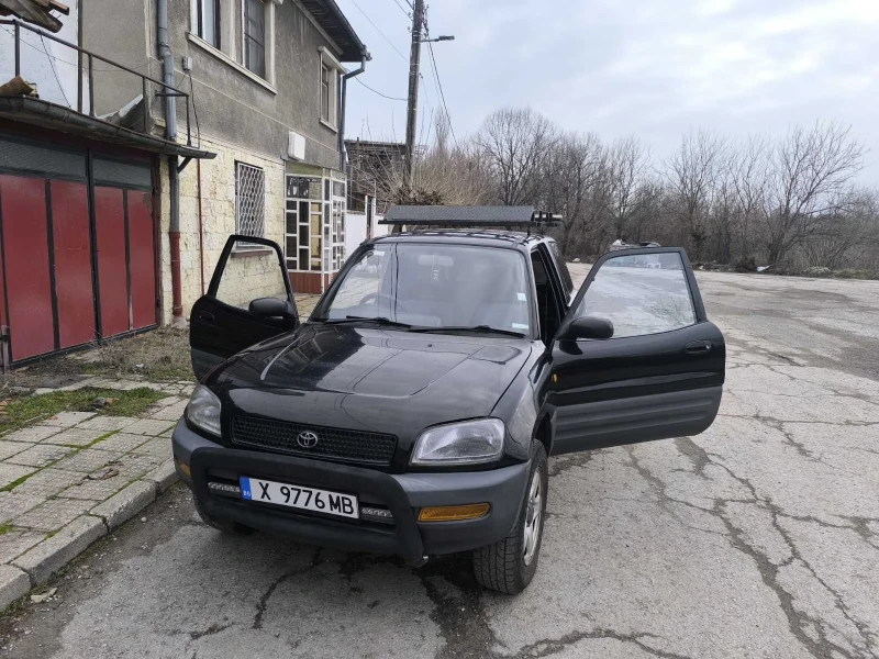 Toyota Rav4 Десен Волана , снимка 1 - Автомобили и джипове - 49393019